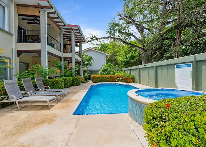 5 Min Walkable Beach, Pool, Relax & Slow Down Сasa de vacaciones